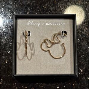 Disney x Baublebar Minnie Mouse Outline Earrings